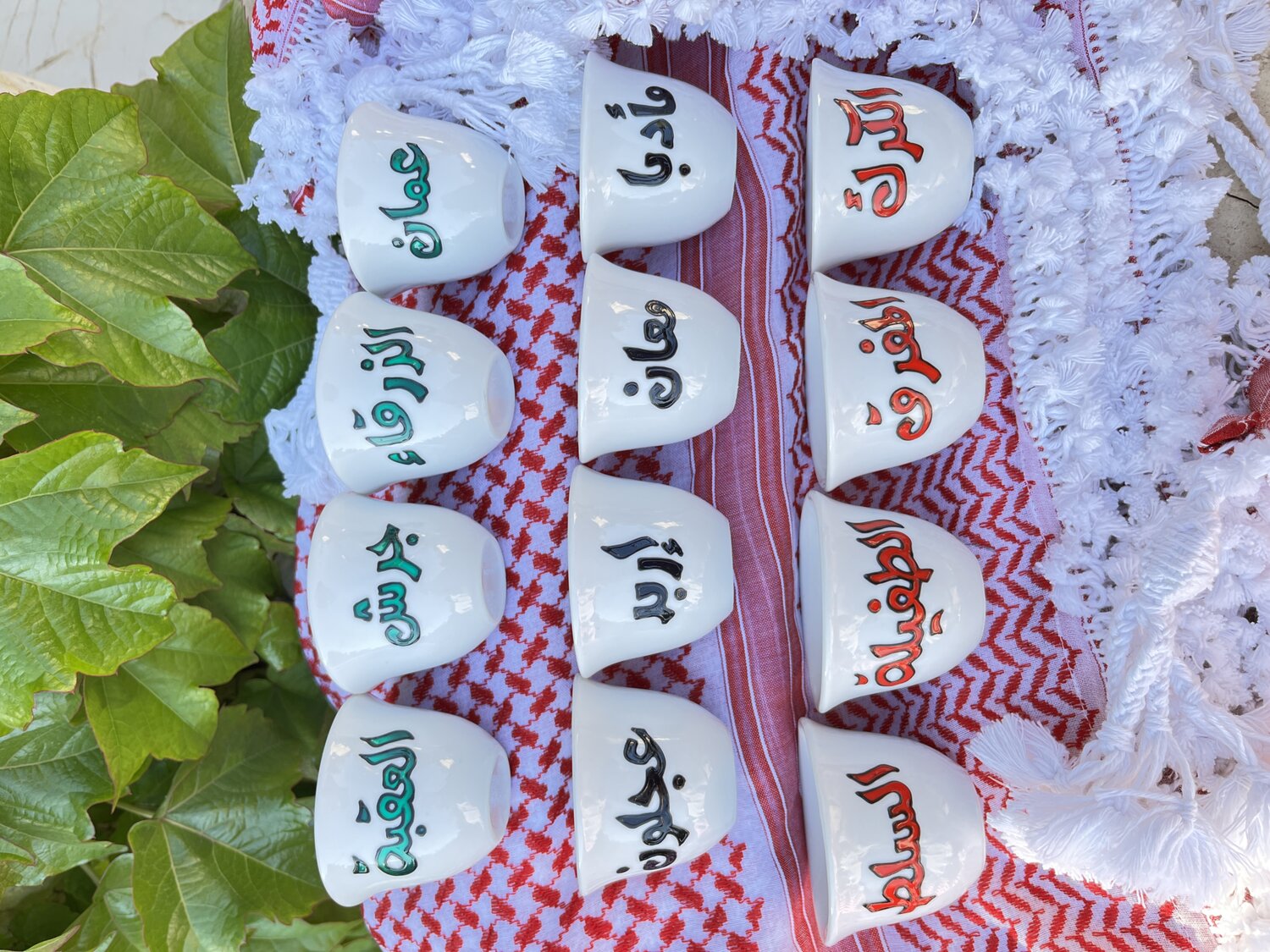 فناجين قهوة محافظات الاردن 