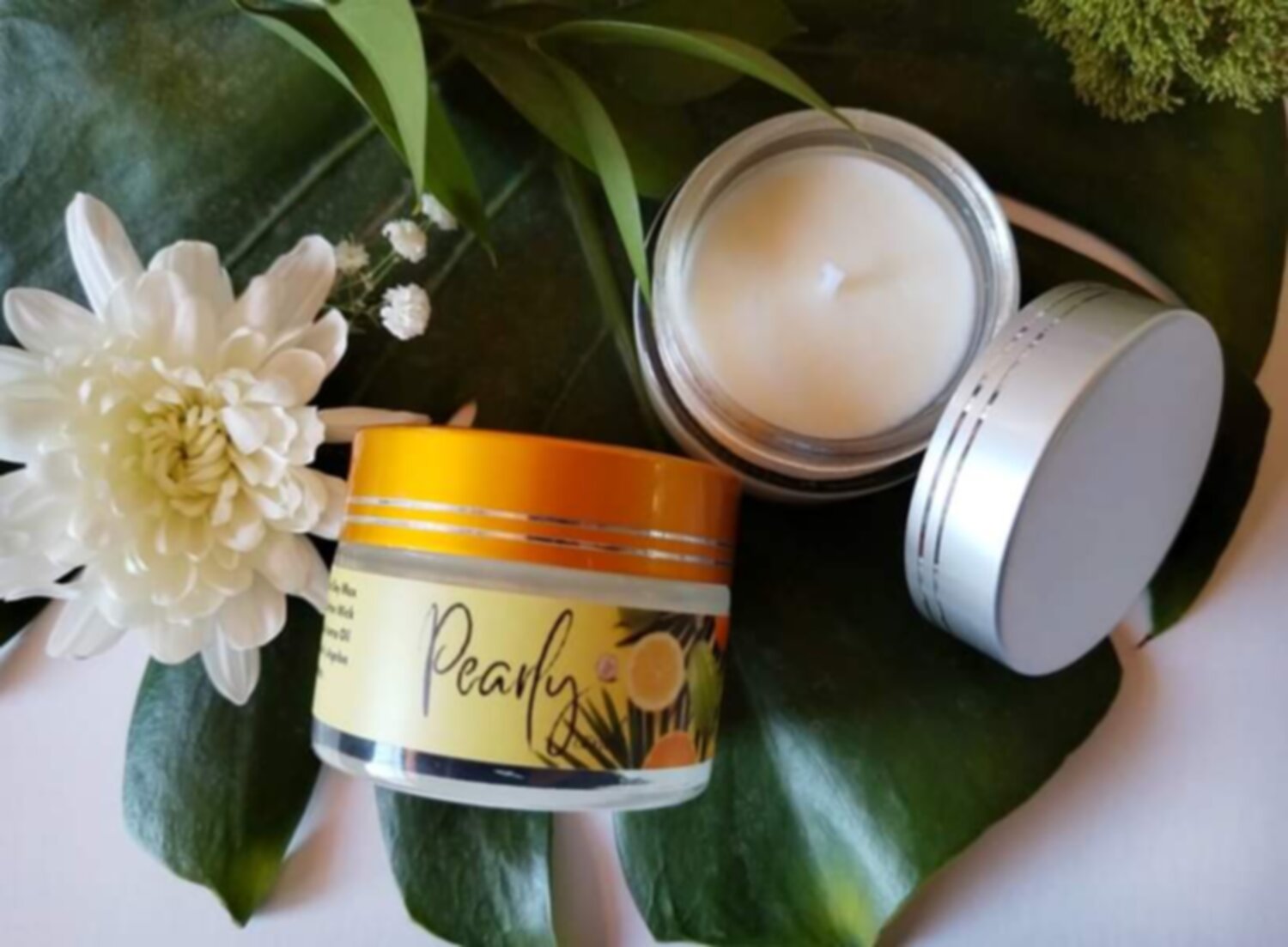 شمعة طبيعية معطرة 