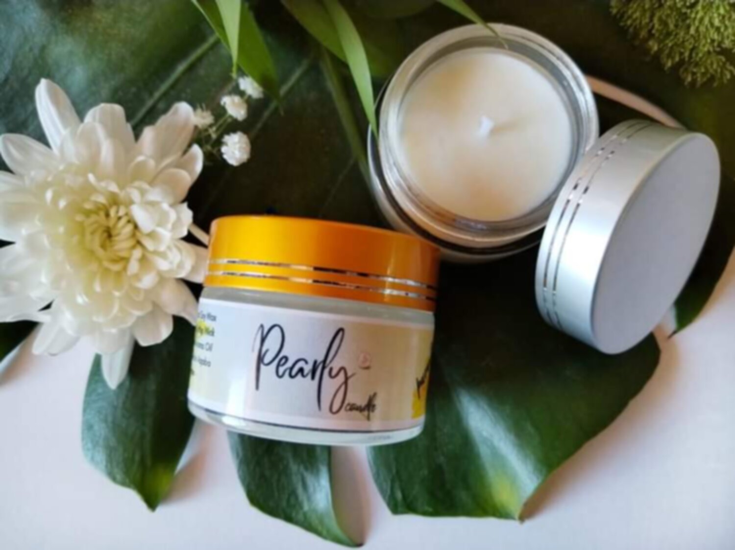 شمعة طبيعية معطرة 