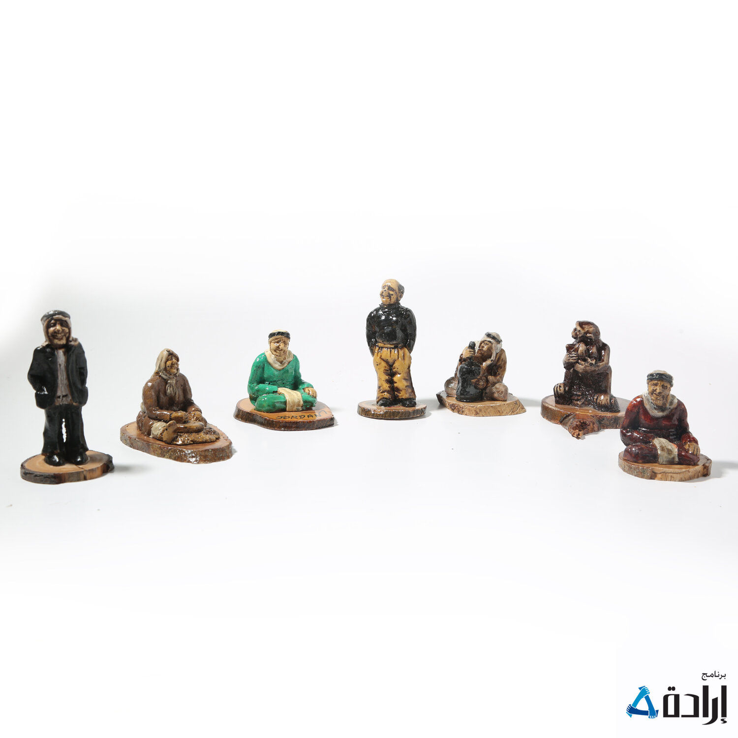 مجسم شكل سيدة تراثية (1)