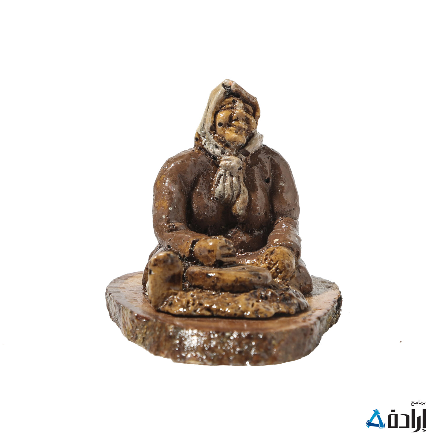 مجسم شكل سيدة تراثية (4)