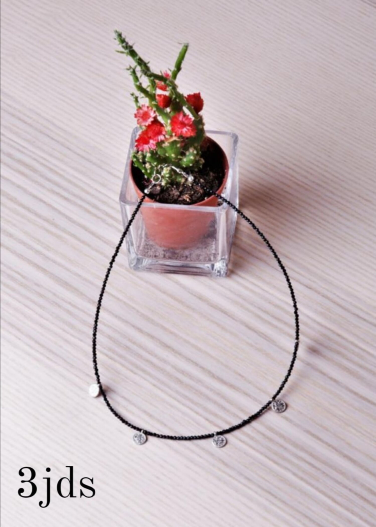 سنسال رقبة (Chocker)